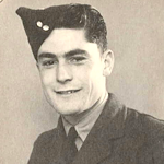 Rex Andrews, Servicing Commando RAF